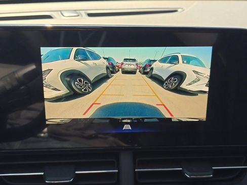 New 2026 Chevrolet Trax ACTIV FWD image 30