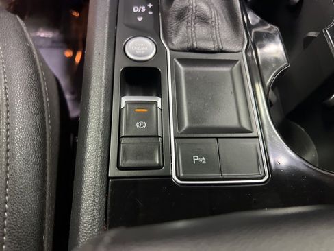 Used 2020 Volkswagen Atlas SEL FWD image 39