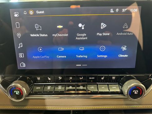 New 2026 Chevrolet Colorado ZR2 w/ Technology Package AWD/4WD image 14