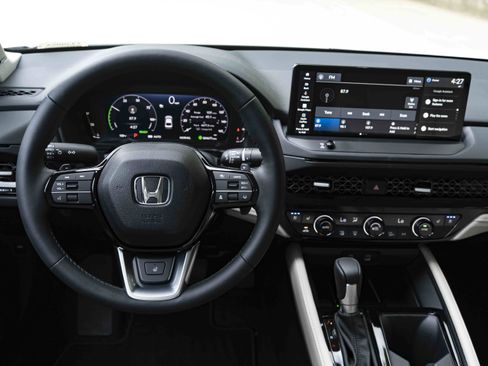 Used 2026 Honda Accord Touring image 19