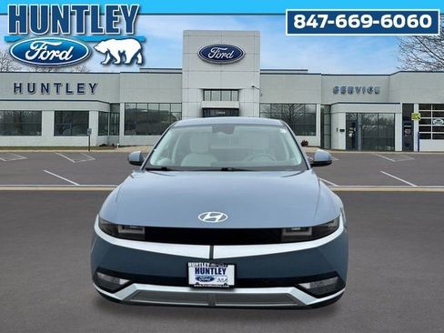 Used 2023 Hyundai Ioniq 5 SEL image 3