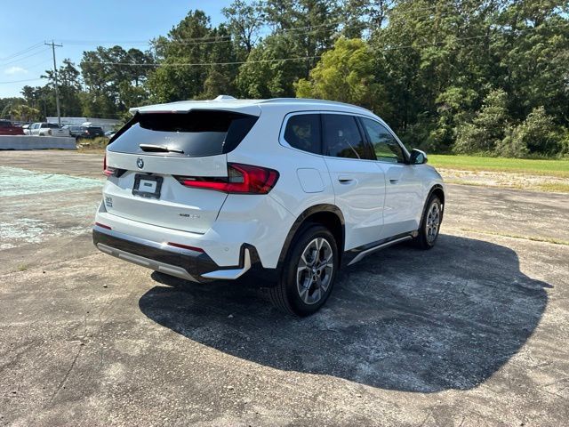 Used 2025 BMW X1 xDrive28i w/ Convenience Package AWD/4WD image 3