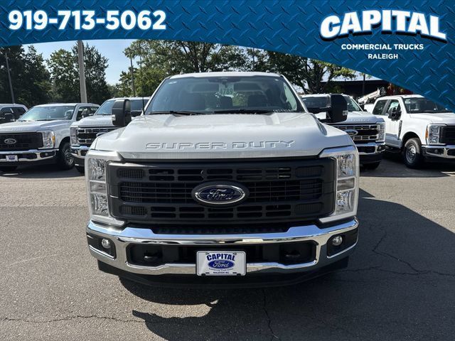 New 2026 Ford F250 XL w/ XL Chrome Package RWD image 4