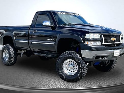 Used 2002 Chevrolet Silverado 2500 LS AWD/4WD image 3