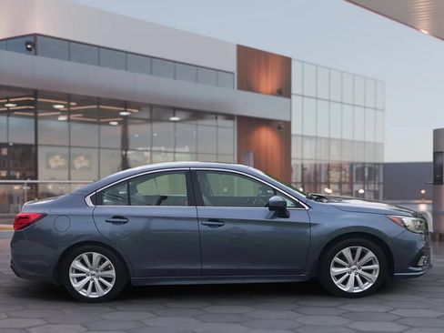 Used 2018 Subaru Legacy 2.5i Limited AWD/4WD image 5