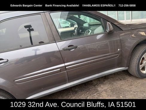 Used 2007 Chevrolet Equinox LT w/ LT Preferred Equipment Group image 4