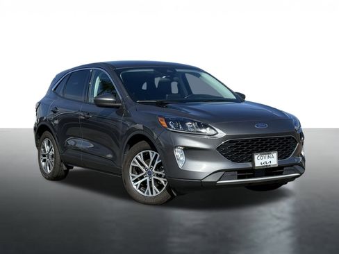 Used 2022 Ford Escape SEL image 1