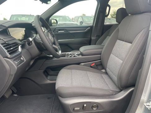 New 2026 GMC Acadia Elevation image 9