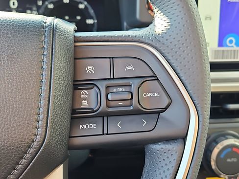 New 2026 Toyota 4Runner TRD Off-Road Premium AWD/4WD image 19