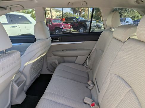 Used 2012 Subaru Outback 2.5i Premium image 14