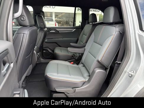 New 2026 GMC Acadia AT4 w/ Luxury Package AWD/4WD image 16