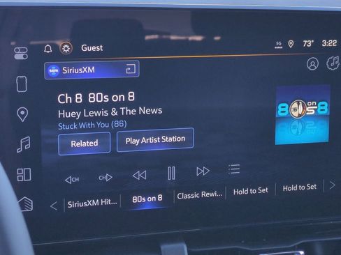 New 2026 Chevrolet Equinox LT w/ Convenience Package II image 13