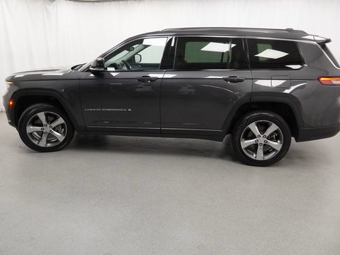 Used 2022 Jeep Grand Cherokee L Limited AWD/4WD image 43