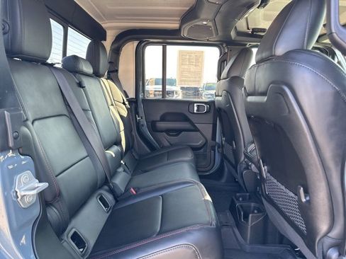Used 2025 Jeep Gladiator Rubicon w/ Safety Group image 22