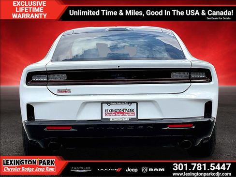 New 2026 Dodge Charger R/T w/ Blacktop Package AWD/4WD image 4