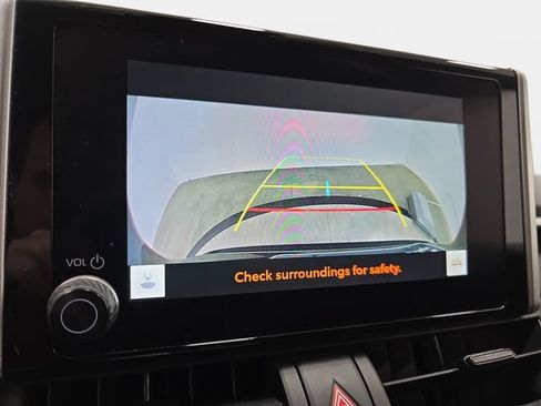 Certified 2025 Toyota RAV4 XLE AWD/4WD image 18