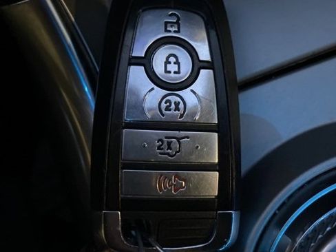 Certified 2023 Ford Explorer XLT w/ Equipment Group 202A image 27