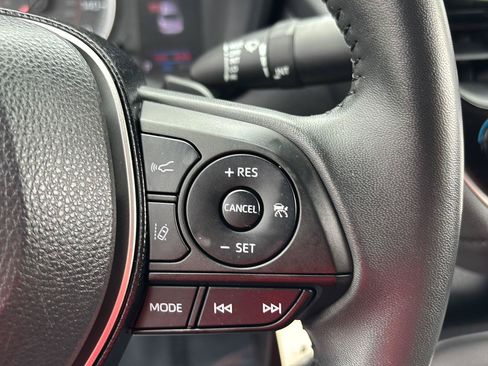 Used 2021 Toyota Corolla SE FWD image 43