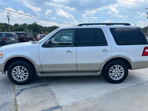 Used 2010 Ford Expedition Eddie Bauer RWD image 4