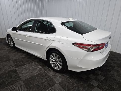 Used 2020 Toyota Camry LE w/ Carpet Mat Package FWD image 9