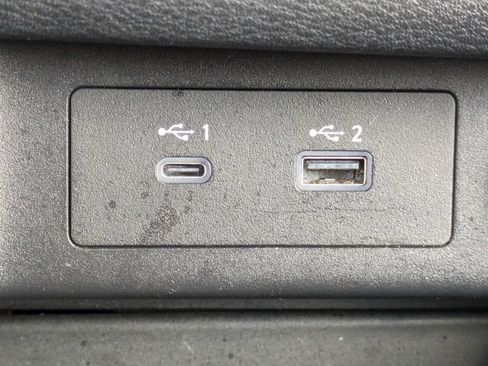 Used 2023 Nissan Rogue SV FWD image 24