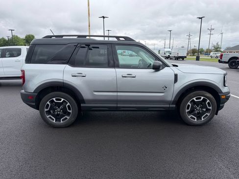 Used 2023 Ford Bronco Sport Outer Banks w/ Tech Package AWD/4WD image 4