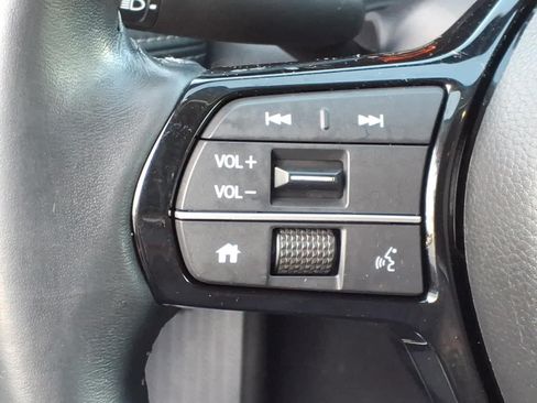Used 2023 Honda HR-V EX-L image 18