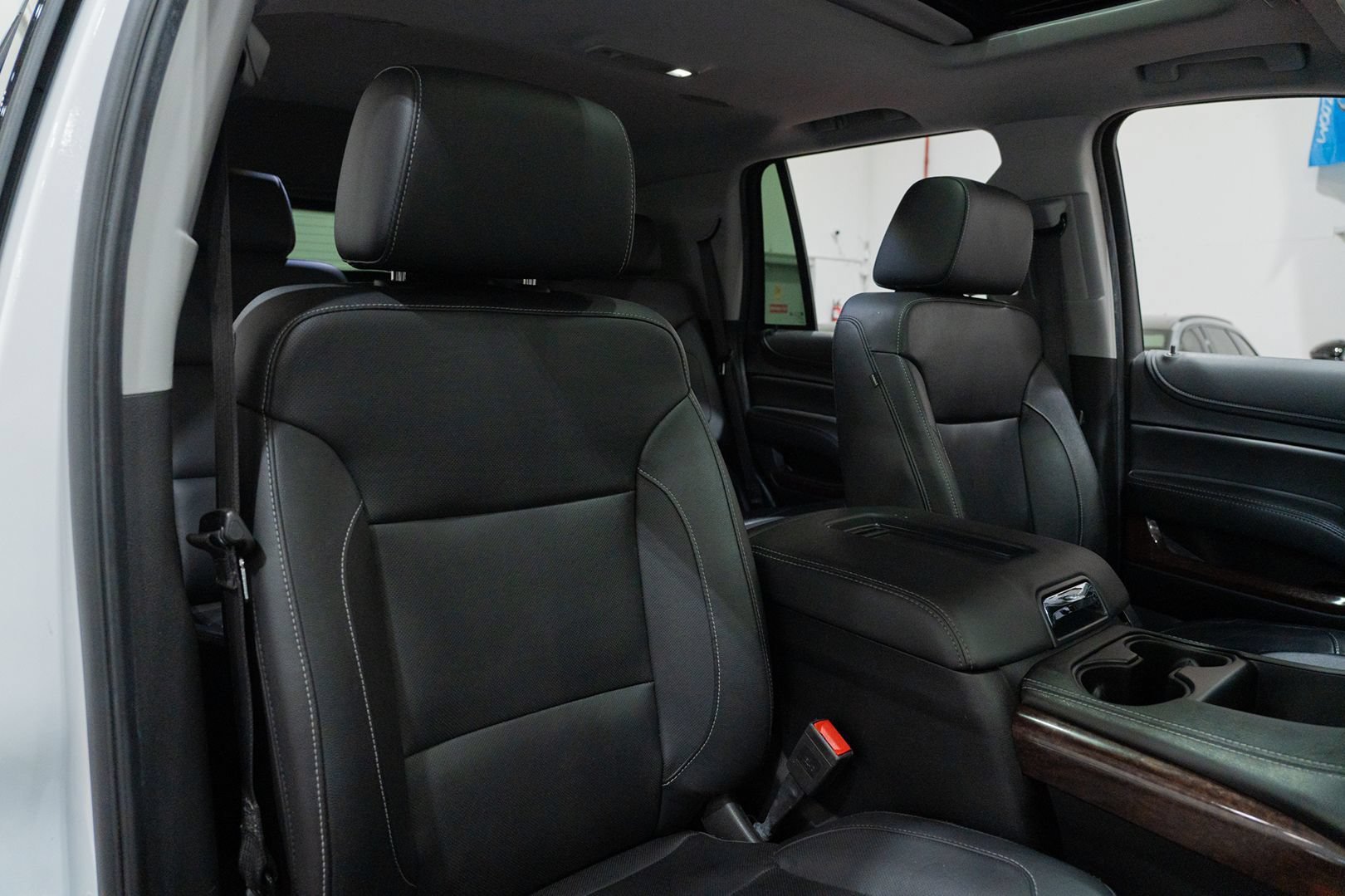 Used 2020 GMC Yukon SLT AWD/4WD image 30