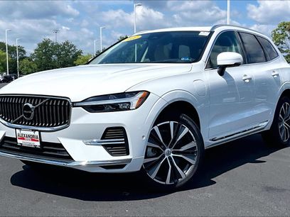 Used 2022 Volvo XC60 T8 Inscription Expression w/ Advanced Package