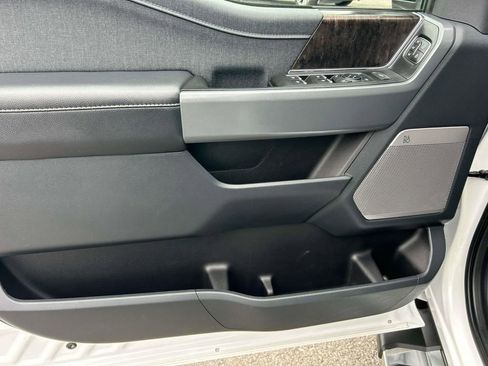 Used 2022 Ford F150 Lariat image 26