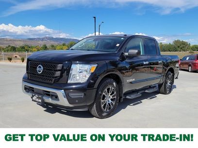 Used 2021 Nissan Titan SV w/ SV Convenience Package