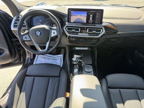 Used 2025 BMW X4 xDrive30i AWD/4WD image 16