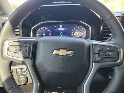 Used 2025 Chevrolet Silverado 2500 LT w/ Texas Edition AWD/4WD image 25