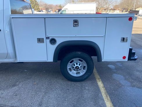 New 2025 Chevrolet Silverado 2500 W/T w/ WT Convenience Package image 4