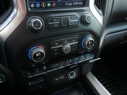 Used 2020 Chevrolet Silverado 3500 LT w/ Convenience Package AWD/4WD image 36