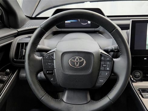Used 2023 Toyota bZ4X XLE image 19