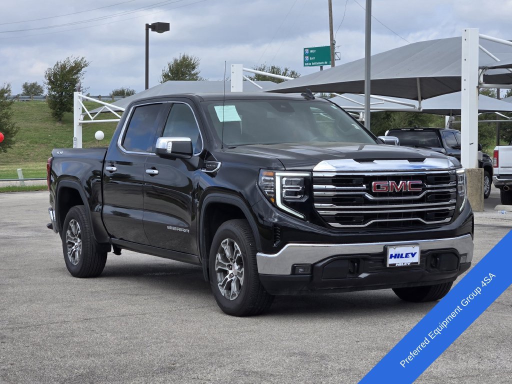 Used 2026 GMC Sierra 1500 SLT AWD/4WD image 3
