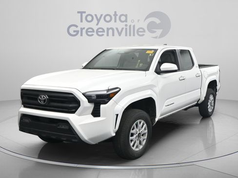 Used 2024 Toyota Tacoma SR5 RWD image 25