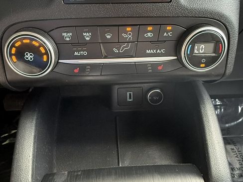 Used 2020 Ford Escape SE AWD/4WD image 37