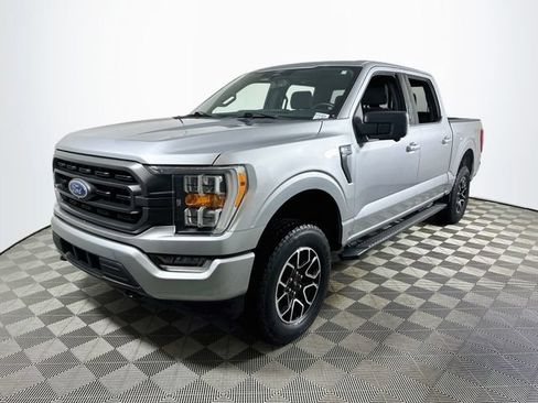 Used 2022 Ford F150 XLT w/ Equipment Group 302A High AWD/4WD image 7