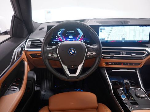 Used 2023 BMW i4 eDrive40 w/ Premium Package image 11