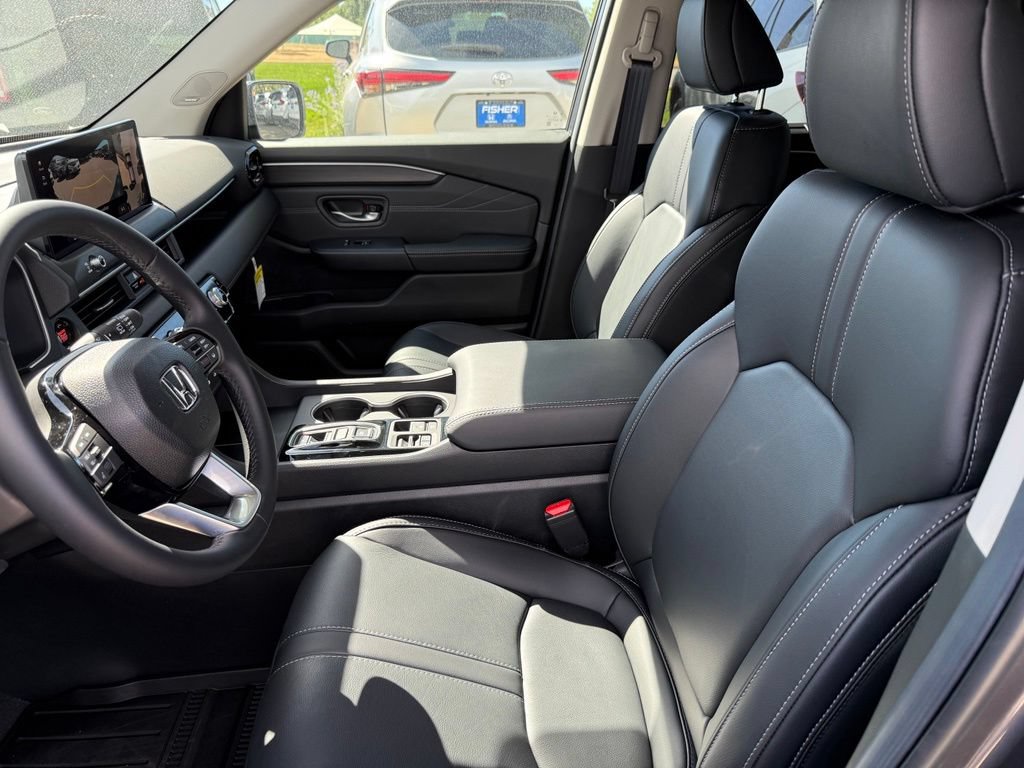 Certified 2026 Honda Pilot Touring image 13