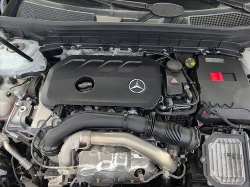 Certified 2025 Mercedes-Benz GLB 250 GLB 250 image 23