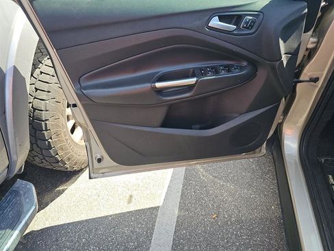 Used 2017 Ford Escape Titanium w/ Equipment Group 301A image 13