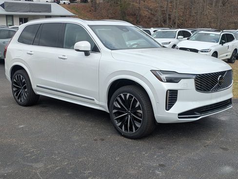 New 2026 Volvo XC90 B6 Ultra image 8