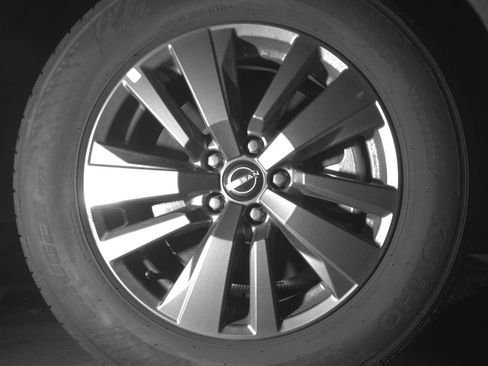 Used 2025 Nissan Pathfinder SV AWD/4WD image 10