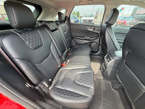 Used 2024 Ford Edge Titanium AWD/4WD image 33