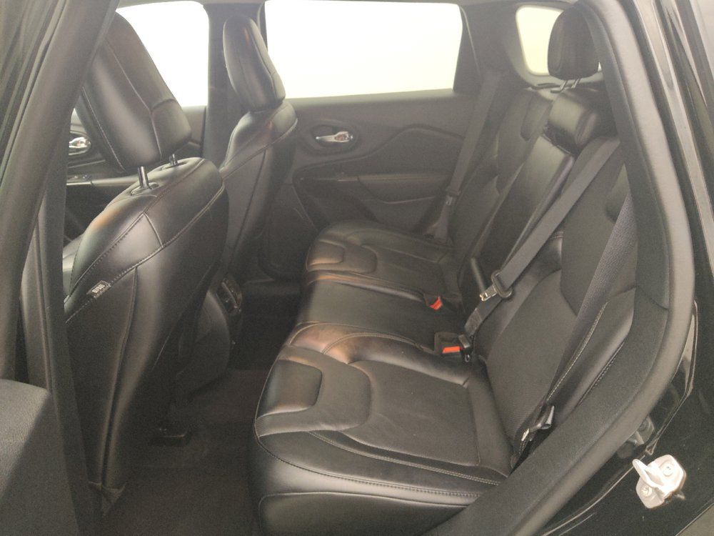 Used 2023 Jeep Cherokee Altitude Lux AWD/4WD image 18