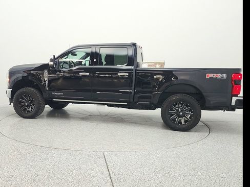Used 2023 Ford F250 Lariat w/ Lariat Ultimate Package image 8