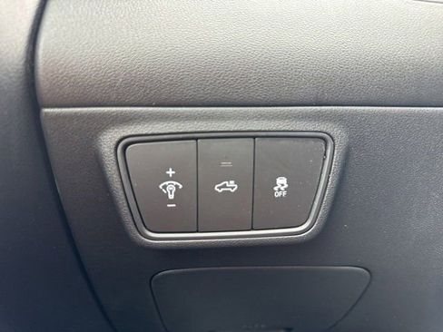 Used 2023 Hyundai Santa Cruz Night image 17